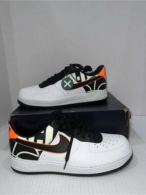 Nike Men's Low-Top Air Force 1 Sneakers - White Black Orange
